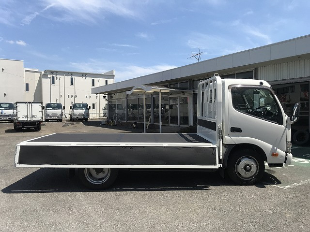 日野 デュトロ 小型 平ボディ TKG-XZU645M(89485) 12枚目