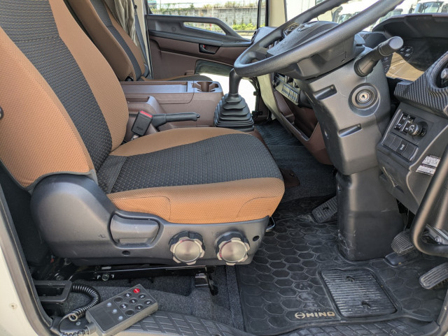 日野 レンジャー 中型 ウィング 2KG-FD2ABG(109897) 21枚目