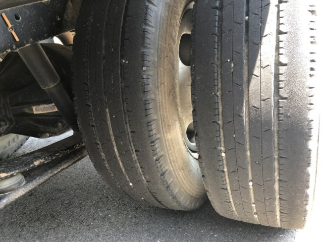 いすゞ エルフ 小型 クレーン付き TRG-NJR85A(89506) 17枚目