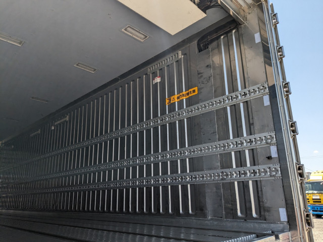 Isuzu giga Large Freezer box_body QPG-CYY77B(89513) 18枚目