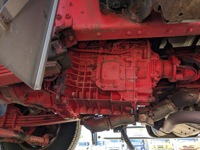 Isuzu giga Large Freezer box_body QPG-CYY77B(89513) 27枚目