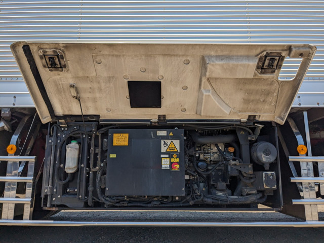 Isuzu giga Large Freezer box_body QPG-CYY77B(89513) 37枚目
