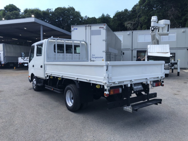 Toyota dyna Small Double cab TKG-XZU710(89523) 4枚目