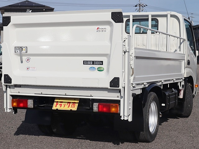 トヨタ ダイナ 小型 平ボディ TPG-XZU605(89524) 5枚目