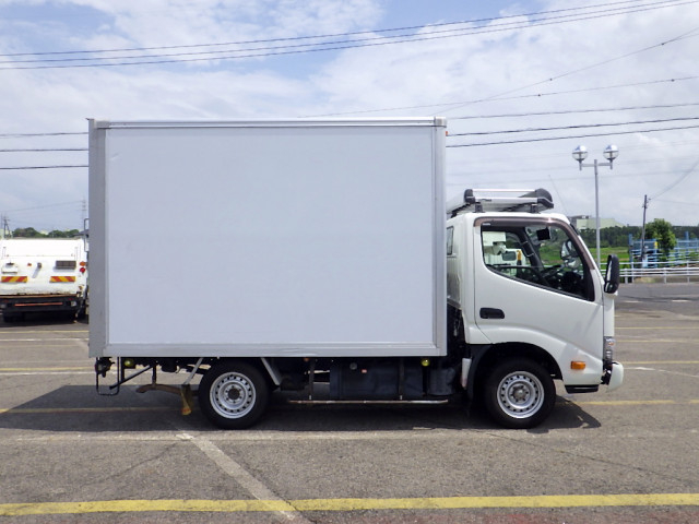 トヨタ ダイナ 小型 アルミバン QDF-KDY231(89531) 5枚目