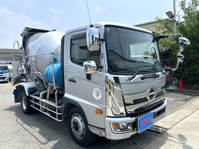 日野 レンジャー 増トン ミキサー車 2KG-FJ2ABA(89532) 2枚目