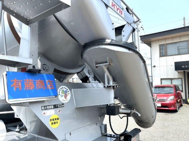 日野 レンジャー 増トン ミキサー車 2KG-FJ2ABA(89532) 9枚目