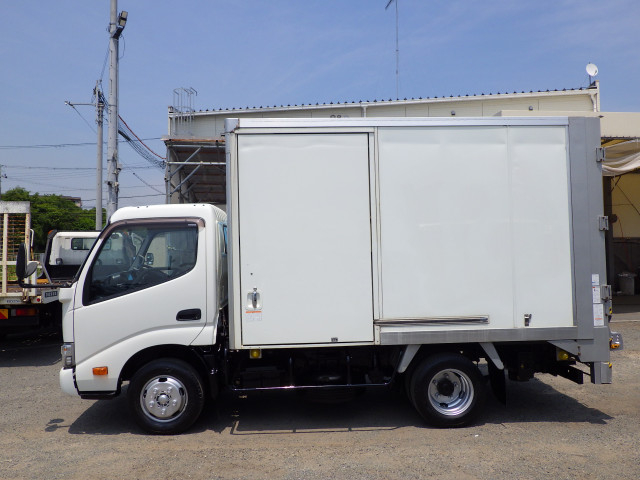 Toyota dyna Small Aluminium box body TPG-XZU605(89535) 3枚目