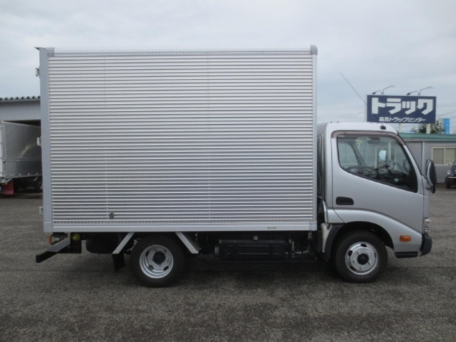 Toyota dyna Small Aluminium box body TKG-XZC605(89536) 8枚目