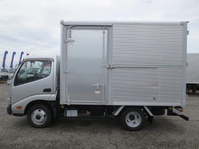 Toyota dyna Small Aluminium box body TKG-XZC605(89536) 9枚目