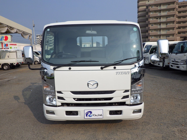 マツダ タイタン 小型 平ボディ TRG-LPR85AR(89546) 4枚目