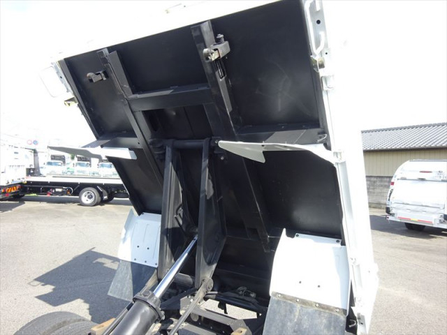 いすゞ エルフ 小型 Wキャブ TPG-NJR85AD(89547) 8枚目