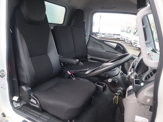 日産自動車 アトラス 小型 アルミバン TRG-FEA5W(89550) 34枚目