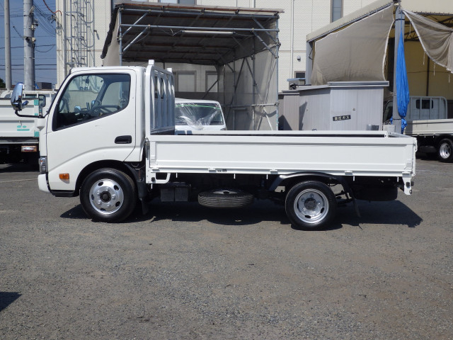 トヨタ ダイナ 小型 平ボディ TKG-XZC605(89554) 3枚目