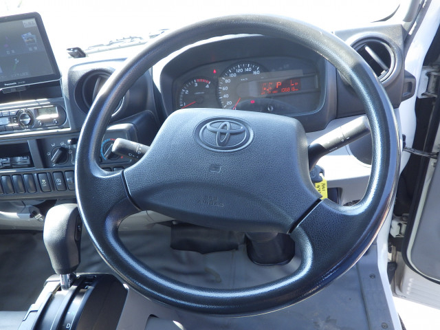 トヨタ ダイナ 小型 平ボディ TKG-XZC605(89554) 7枚目