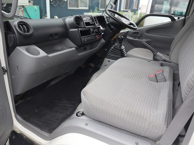 トヨタ ダイナ 小型 平ボディ TKG-XZC605(89553) 30枚目