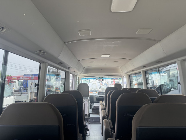 トヨタ コースター 中型 バス SKG-XZB70(89557) 16枚目