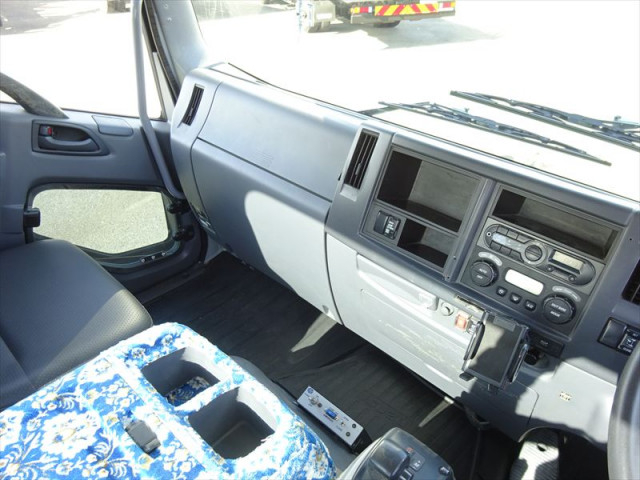 いすゞ フォワード 増トン ミキサー車 2PG-FSR90S2(89560) 27枚目