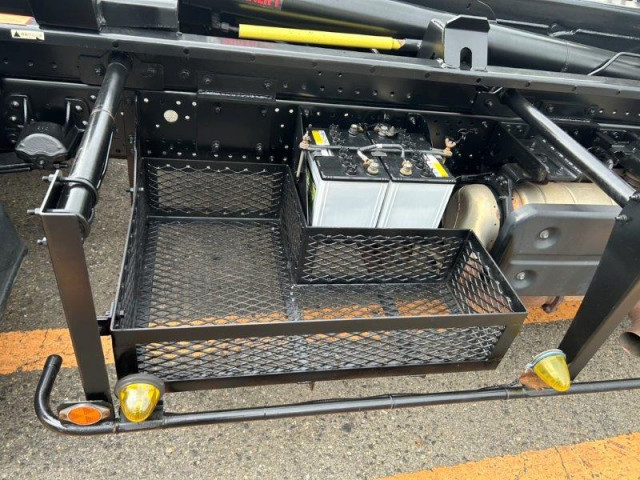 いすゞ フォワード 中型 コンテナ専用車 2RG-FRR90S2(89561) 15枚目