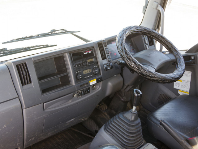 いすゞ フォワード 中型 コンテナ専用車 TKG-FRR90S2(89567) 32枚目