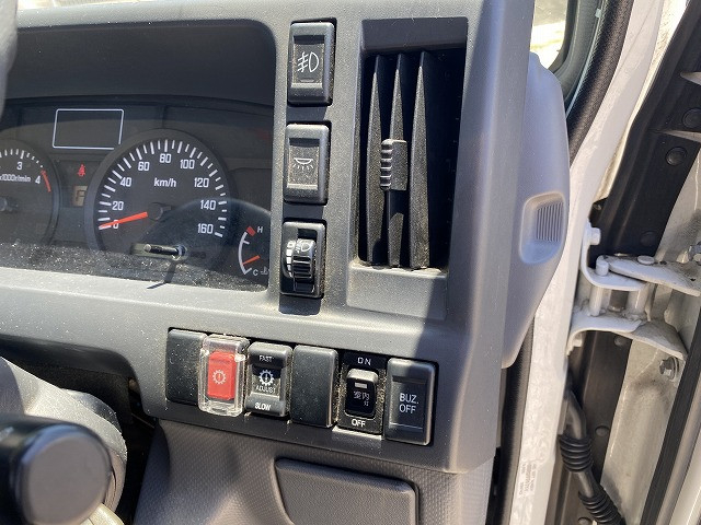 Isuzu elf Small Others TRG-NJR85AN(89570) 34枚目