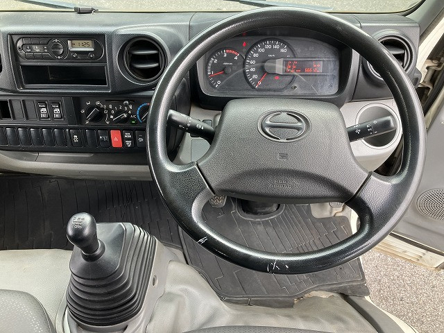 日野 デュトロ 小型 Wキャブ TKG-XZU605M(89580) 30枚目
