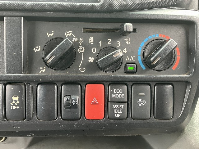日野 デュトロ 小型 Wキャブ TKG-XZU605M(89580) 34枚目