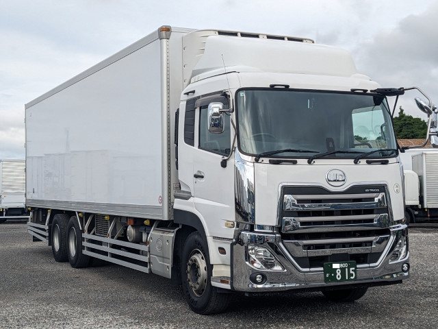 UDトラックス（日産） クオン 大型 冷凍冷蔵バン 2PG-CD5CA(89582) 3枚目