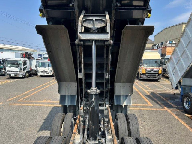 日野 プロフィア 大型 土砂ダンプ 2DG-FS1AJA(89587) 13枚目