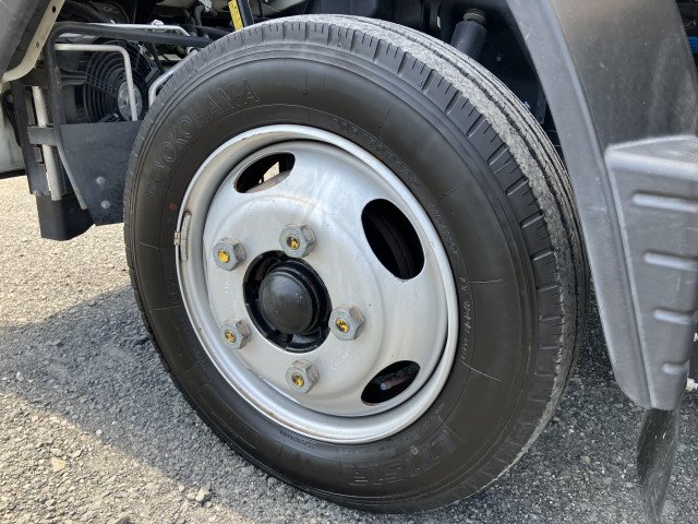 三菱ふそう キャンター 小型 平ボディ TPG-FEB50(89586) 40枚目