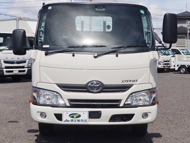 トヨタ ダイナ 小型 平ボディ TPG-XZU605(89593) 3枚目