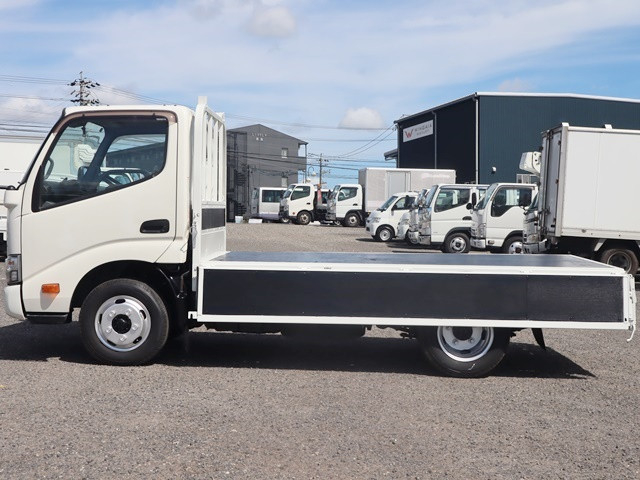 トヨタ ダイナ 小型 平ボディ TPG-XZU605(89593) 13枚目
