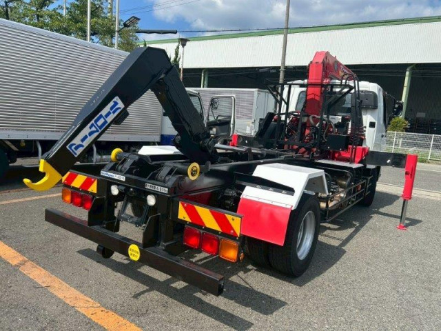 三菱ふそう ファイター 増トン コンテナ専用車 QKG-FK62FZ(89594) 7枚目