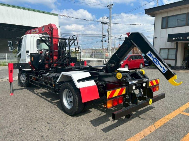 三菱ふそう ファイター 増トン コンテナ専用車 QKG-FK62FZ(89594) 8枚目
