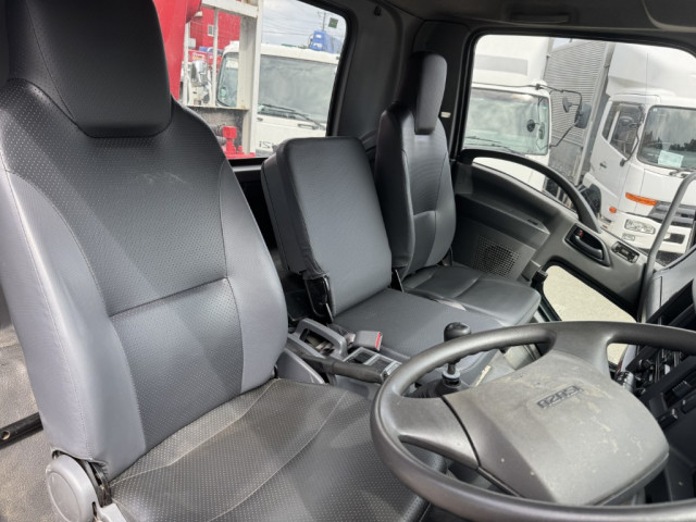 いすゞ フォワード 中型 クレーン付き TKG-FRR90S1(89595) 30枚目