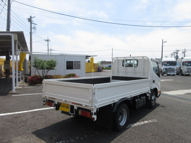 日野 デュトロ 小型 平ボディ TPG-XZU605M(89598) 4枚目