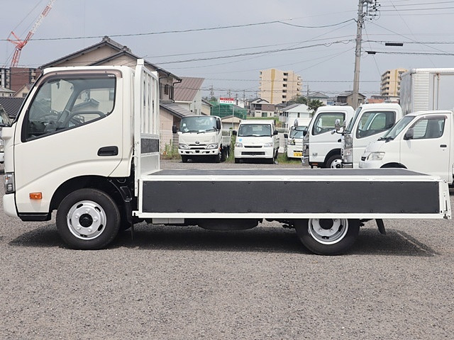 トヨタ ダイナ 小型 平ボディ TPG-XZU605(89599) 13枚目