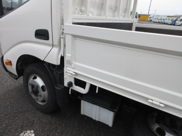 日野 デュトロ 小型 平ボディ TPG-XZU605M(89598) 50枚目