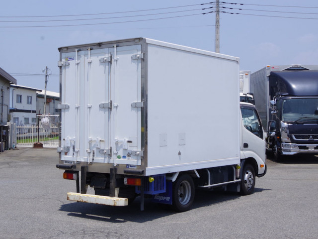 日野 デュトロ 小型 冷凍冷蔵バン TKG-XZC605M(89610) 4枚目