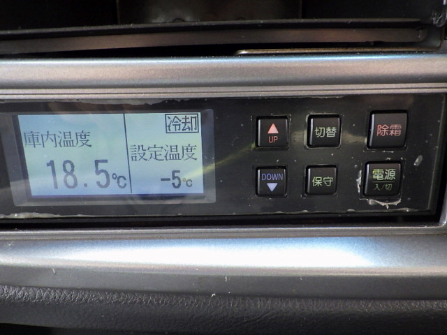 日野 レンジャー 中型 冷凍冷蔵バン TKG-FC7JJAG(89612) 15枚目