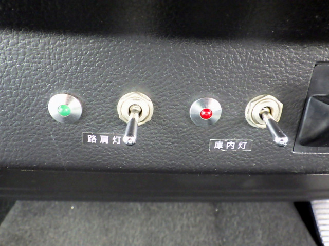 日野 レンジャー 中型 冷凍冷蔵バン TKG-FC7JJAG(89612) 16枚目