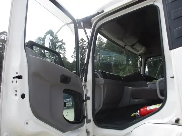 Nissan quon Small Tractor head(single) 2PG-GK5AAB(89618) 46枚目