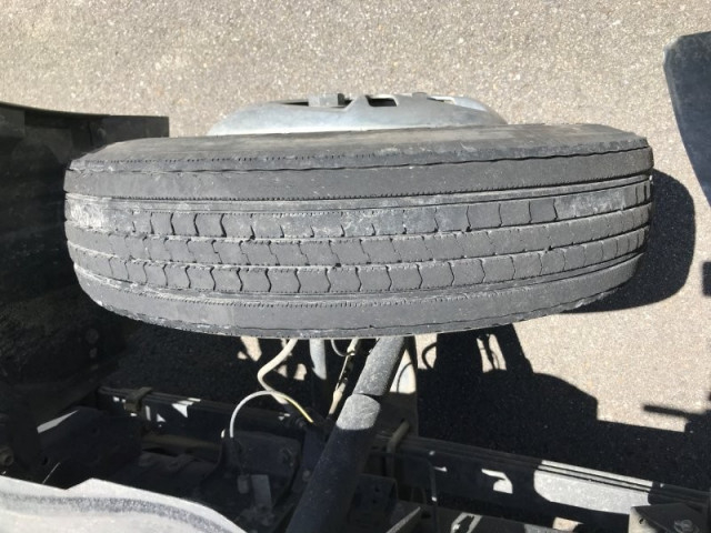 いすゞ エルフ 小型 平ボディ（クレーン付） 2RG-NPR88YN(109942) 16枚目