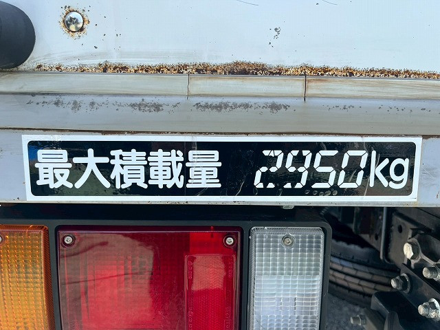 いすゞ エルフ 小型 バン TRG-NMR85AN(110430) 16枚目