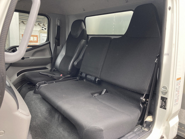 日産自動車 アトラス 小型 バン 2RG-FEB5W(102915) 45枚目