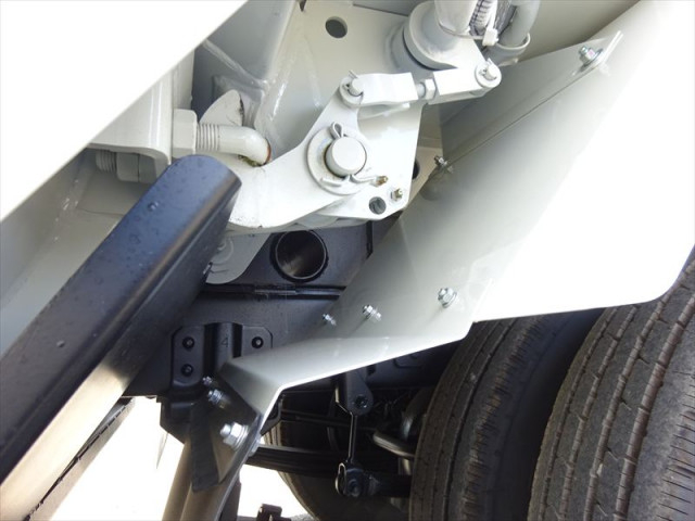 トヨタ ダイナ 小型 塵芥車（プレス式） 2KG-XZU605A(89664) 8枚目