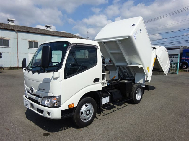 トヨタ ダイナ 小型 塵芥車（プレス式） 2KG-XZU605A(89664) 9枚目