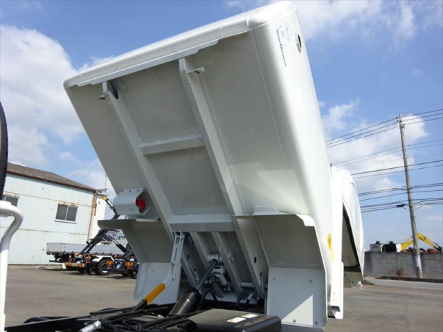 トヨタ ダイナ 小型 塵芥車（プレス式） 2KG-XZU605A(89664) 10枚目