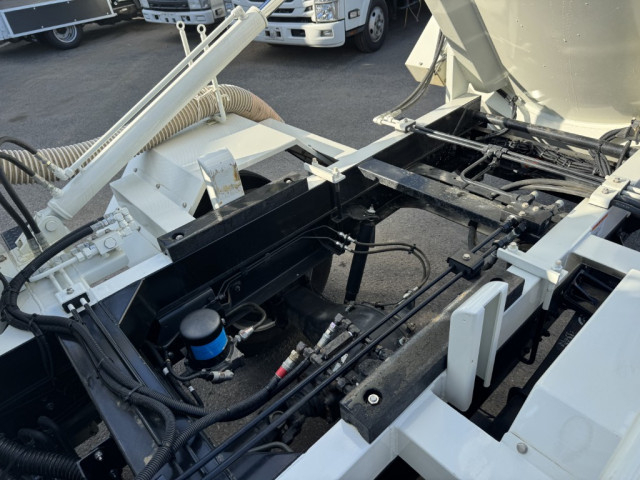 日野 レンジャー 中型 バキュームカー 2KG-FD2ABA(89675) 14枚目