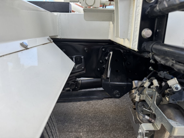 日野 レンジャー 中型 バキュームカー 2KG-FD2ABA(89675) 28枚目